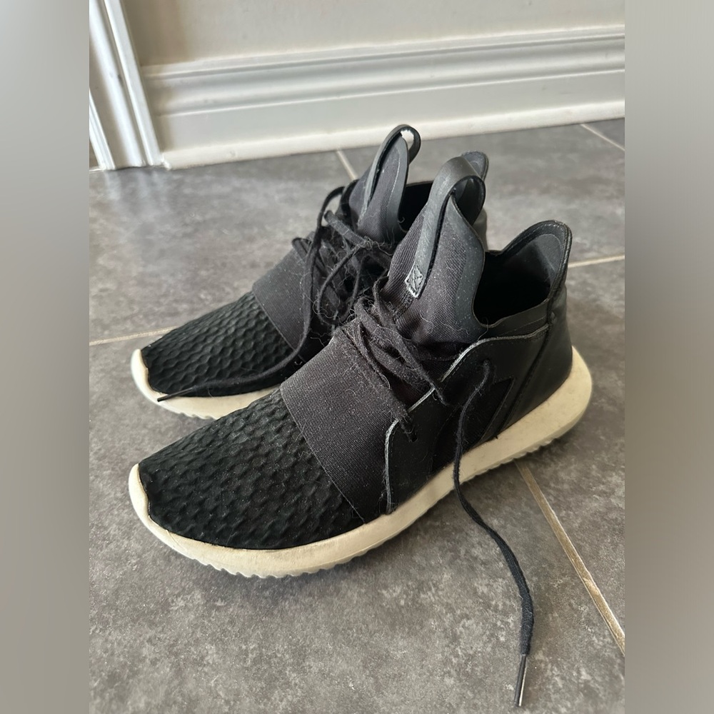 adidas tubulars